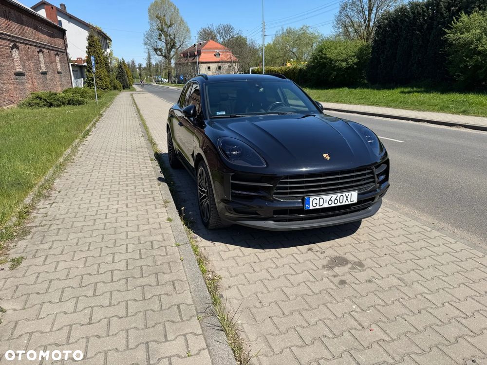Porsche Macan - 40