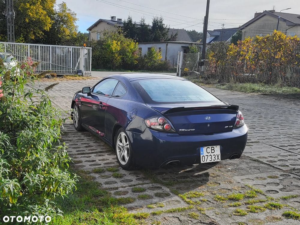 Hyundai Coupe - 4