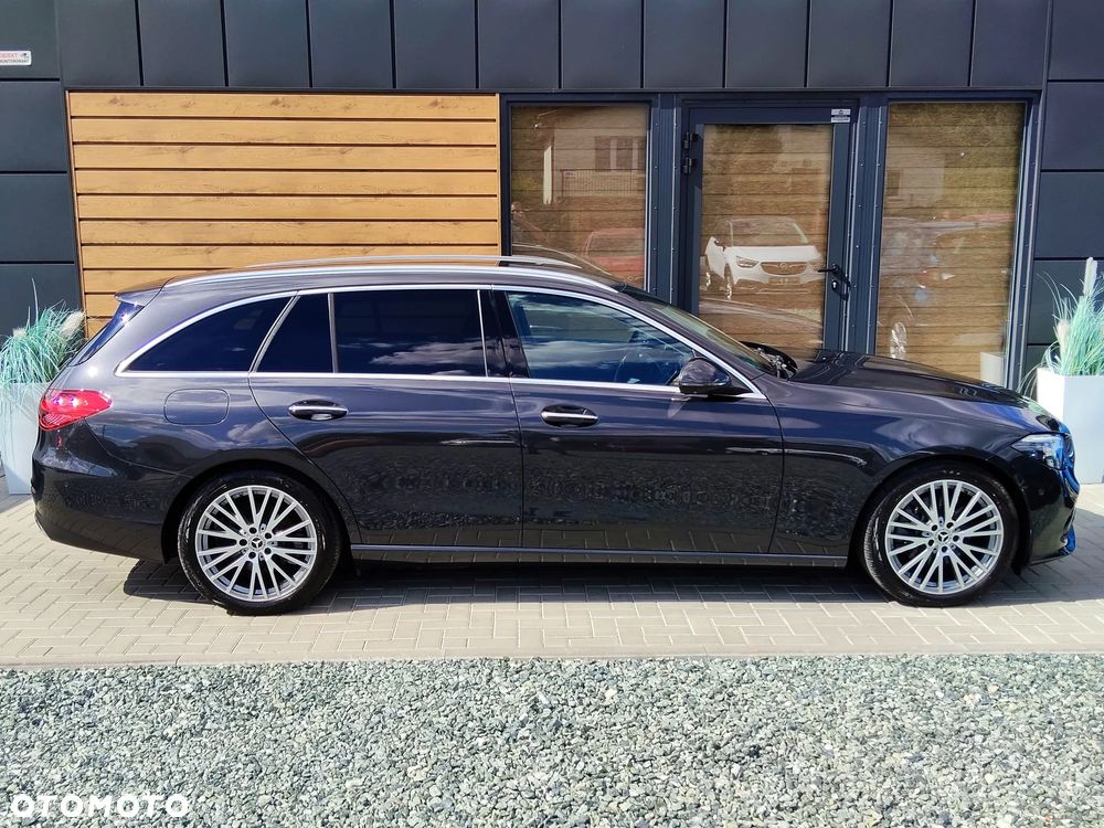 Mercedes-Benz Klasa C 220 d 4Matic 9G-TRONIC Avantgarde - 33