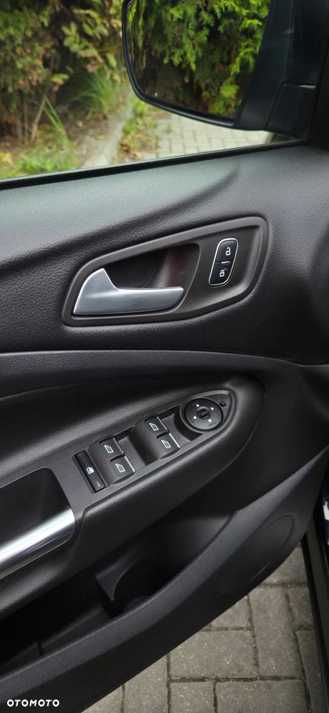 Ford Kuga 1.5 EcoBoost FWD Edition ASS MMT6 - 25