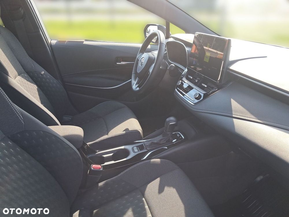 Toyota Corolla - 14