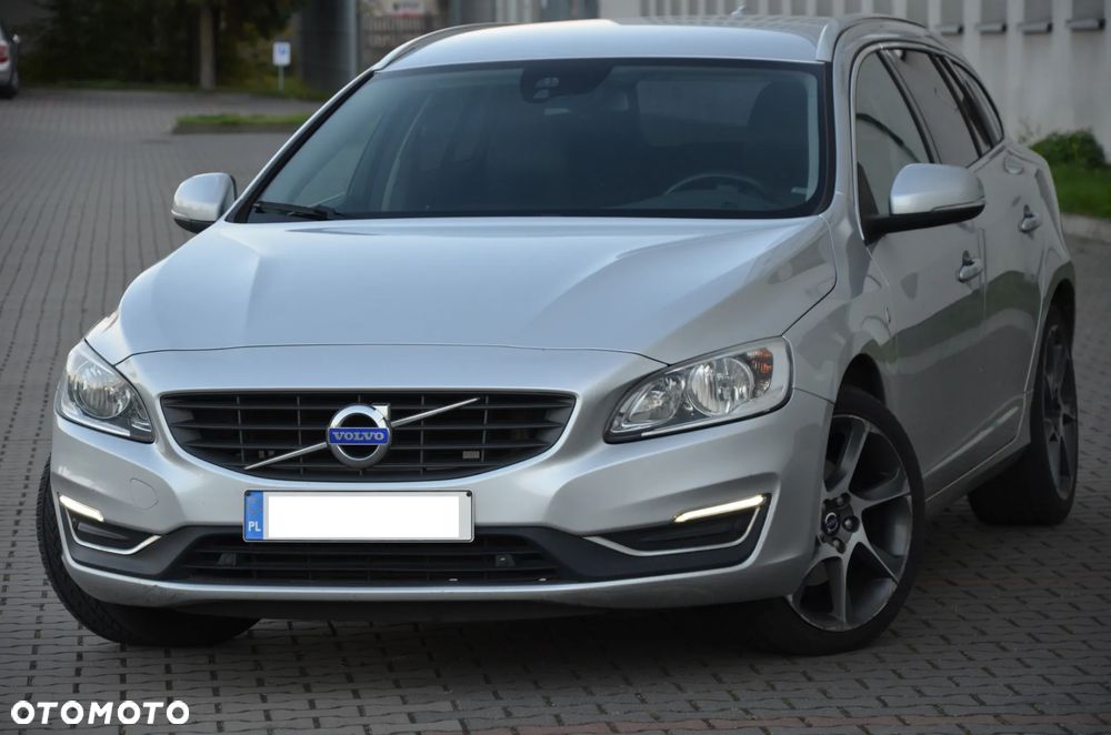 Volvo V60 D2 Ocean Race - 1