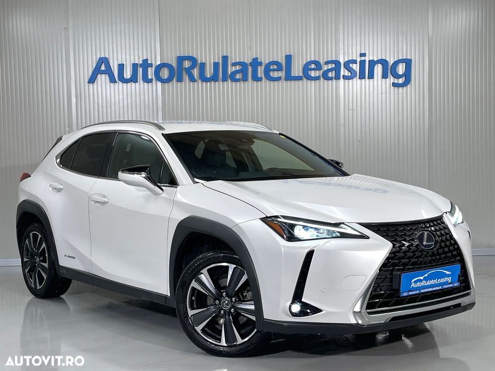 Lexus UX 250h FWD Business - 2