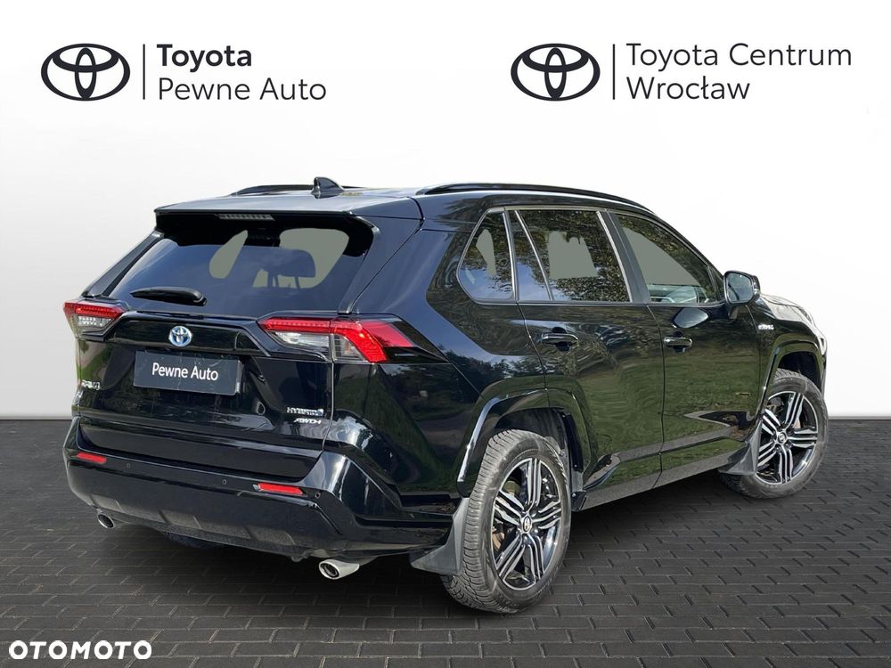 Toyota RAV4 - 5