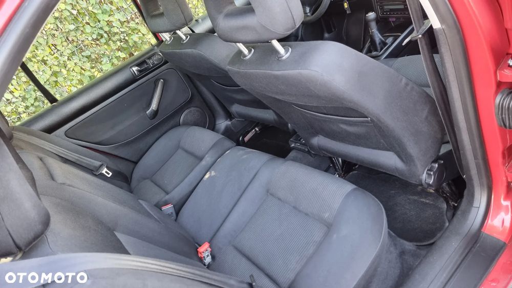 Volkswagen Bora 1.9 TDI - 13