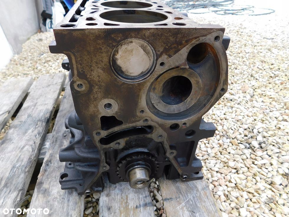 Blok silnika dół Renault Laguna II 1.8 16V silnik F4K wał tłoki - 3