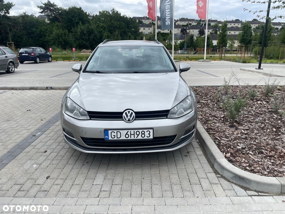 Volkswagen Golf 1.6 TDI Comfortline - 4