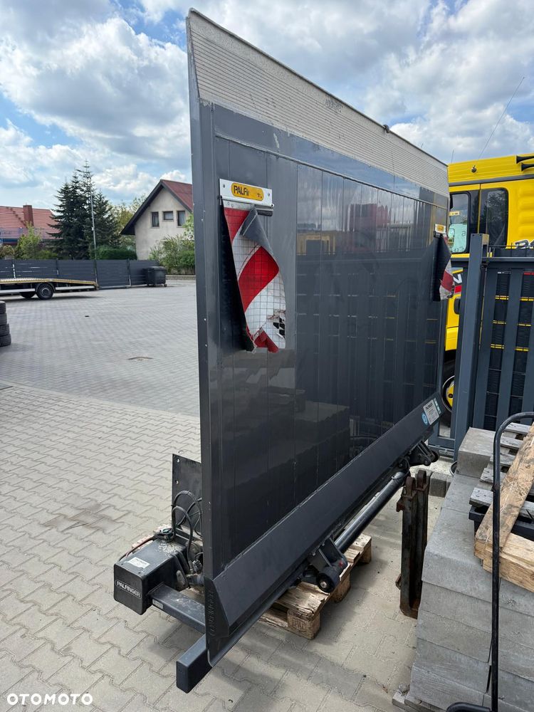 Winda załadowcza PALFINGER MBB C 1000 L | 1000 kg | Rok 2020