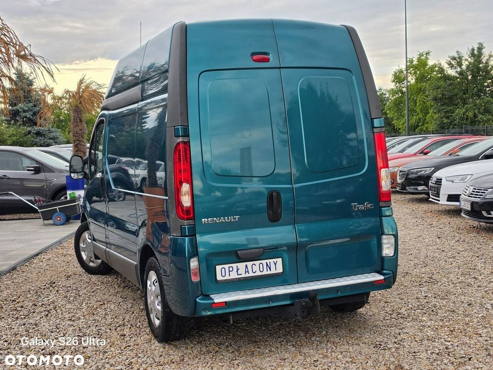 Renault Trafic - 13