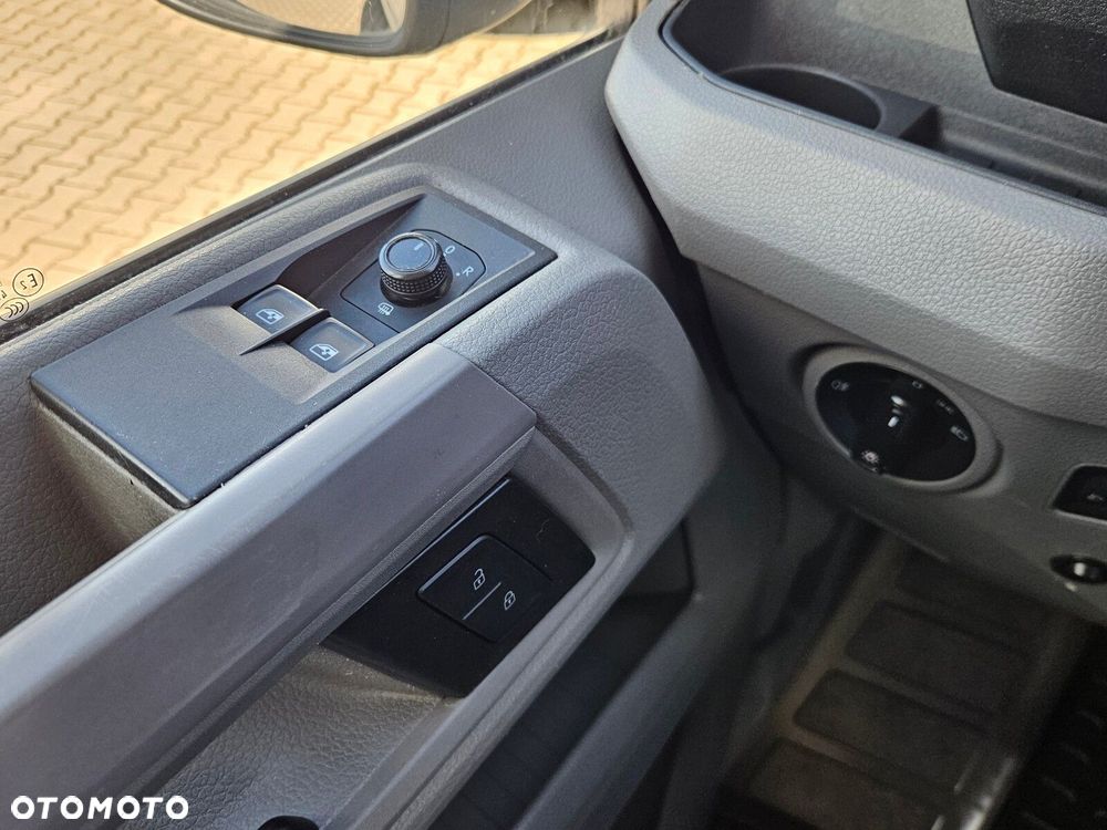 Volkswagen Crafter L4H2 *79999zł NETTO* Brygadówka 7 osób 2.0TDi/140KM - 18