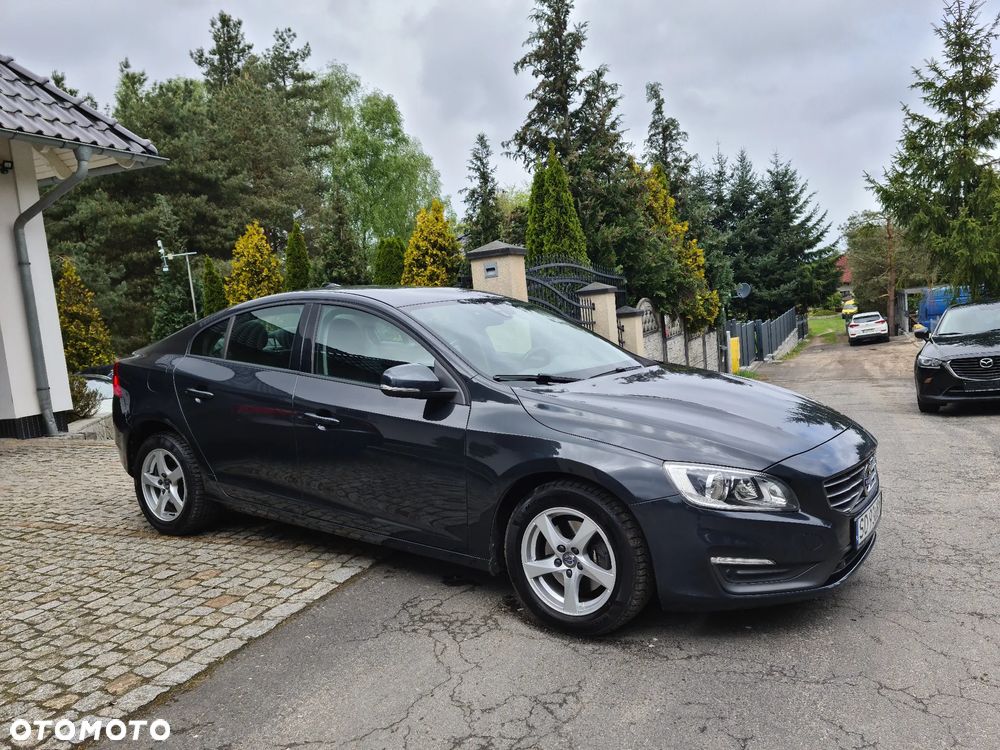Volvo S60 D3 Momentum - 23