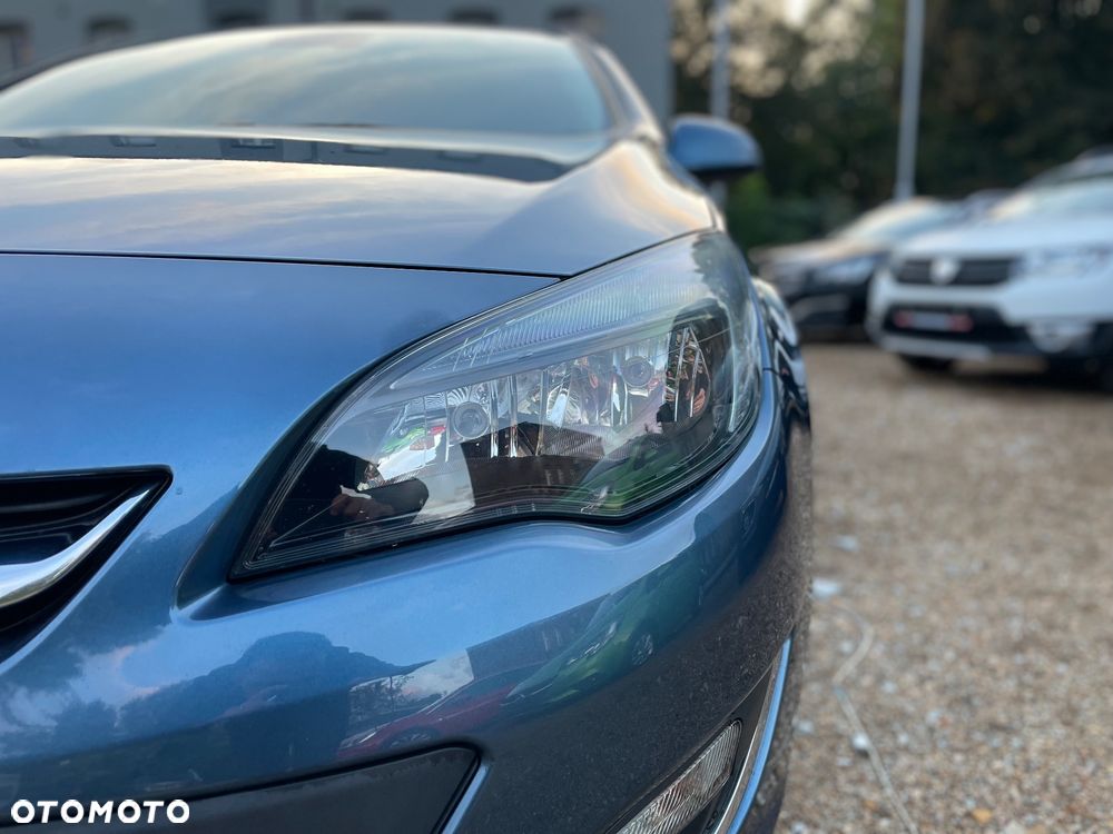 Opel Astra 1.4 Turbo Edition - 3