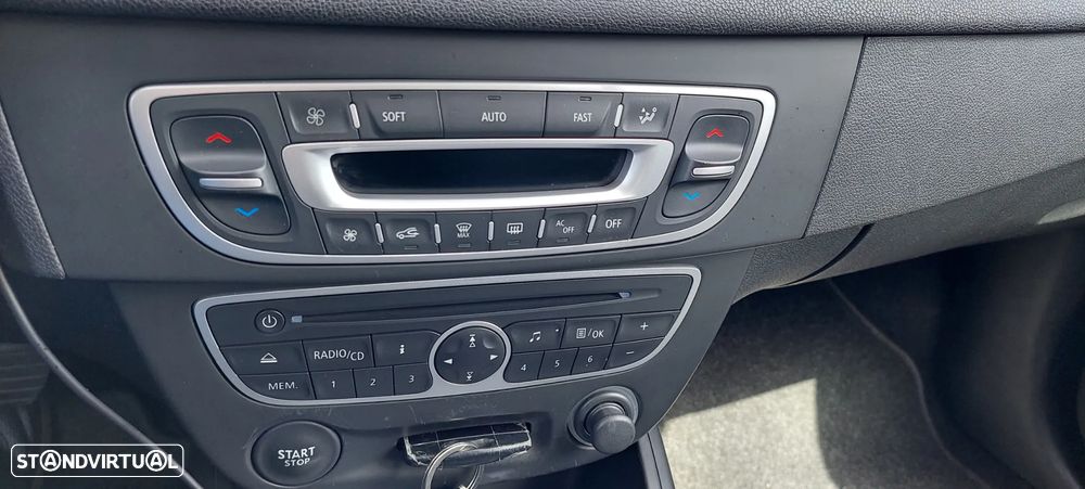Renault Mégane 1.4 TCE Dynamique - 19