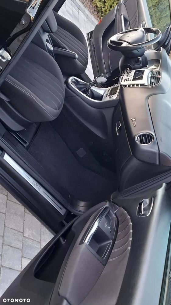 Lancia Delta 1.4 T-Jet 16v Argento - 22