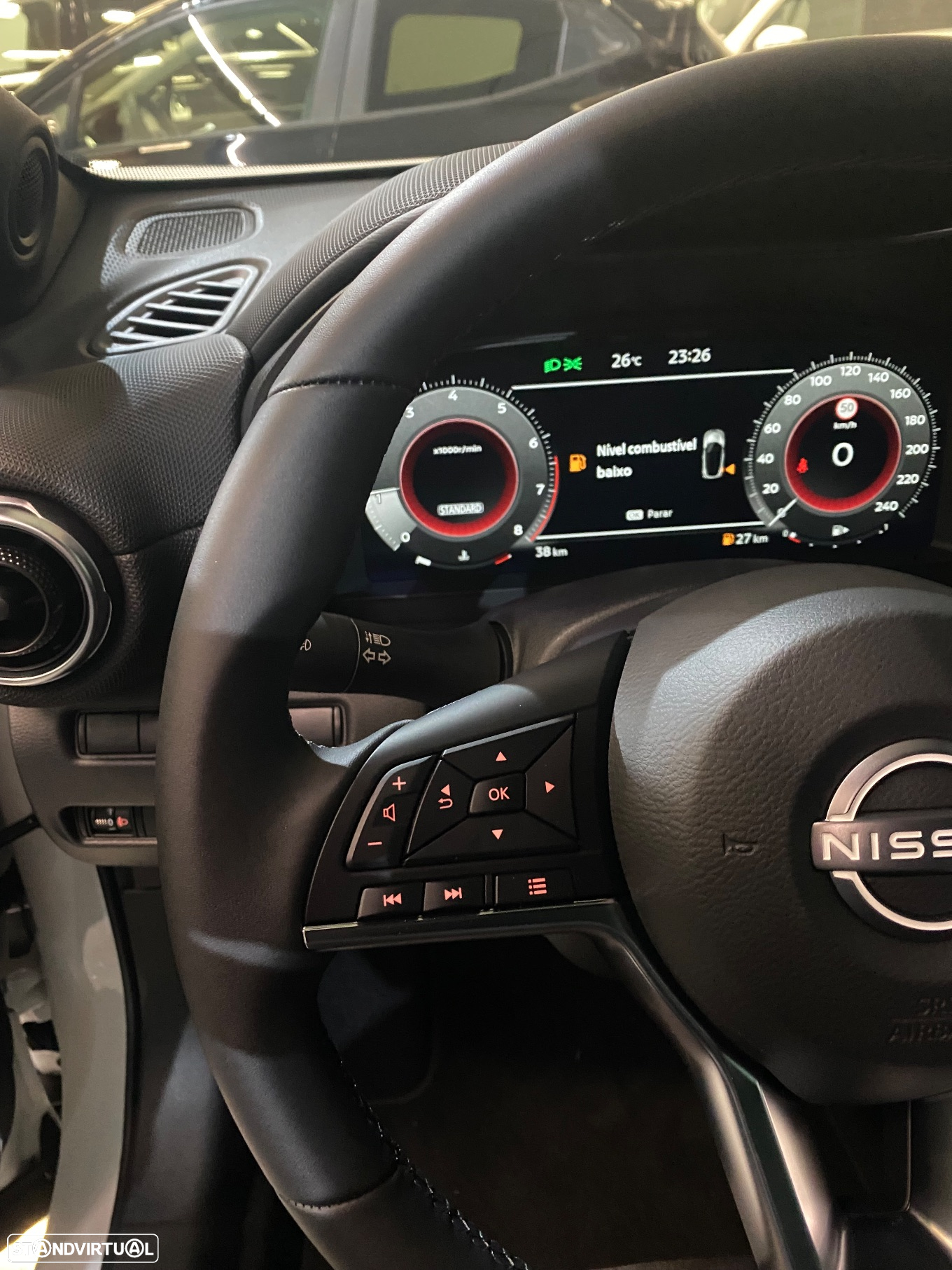 Nissan Juke 1.0 DIG-T N-Connecta NAV.+TwoTone NC - 10
