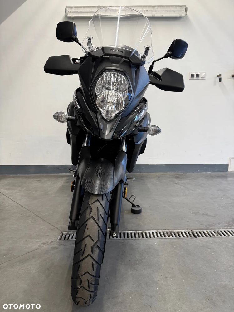 Suzuki V-STROM - 38