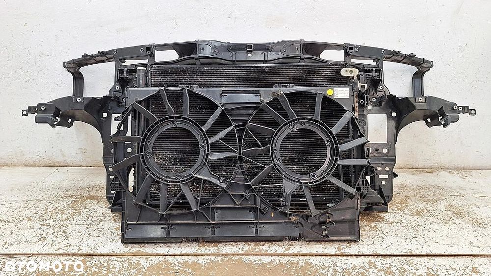 Pas Przedni Wzmocnienie Chłodnice Audi S8 D4 Lift 4.0 - 1
