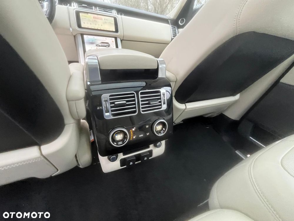 Land Rover Range Rover P400e Plug-in Autobiography - 28