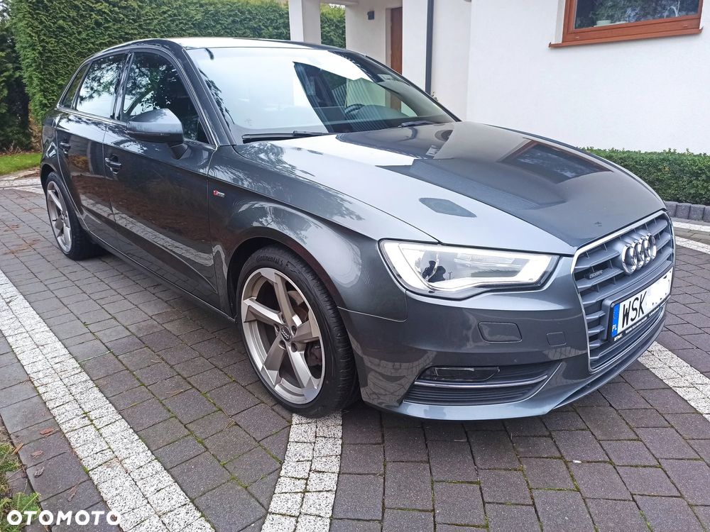 Audi A3 Sportback 2.0 TDI (clean diesel) quattro S line Sportpaket - 4