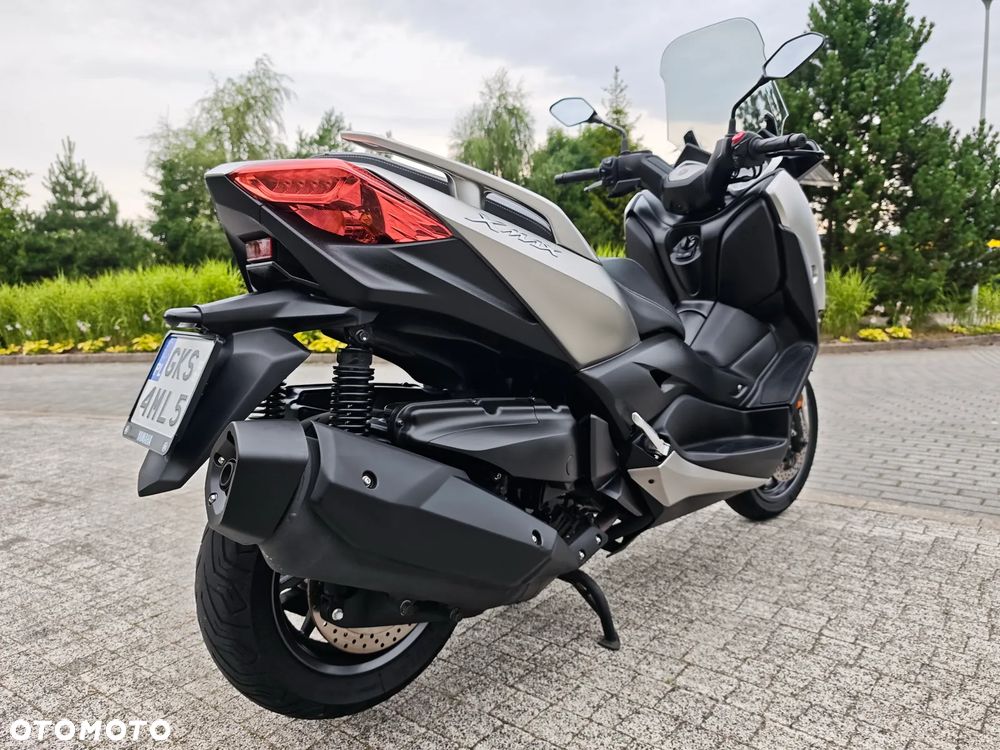 Yamaha X-max - 14
