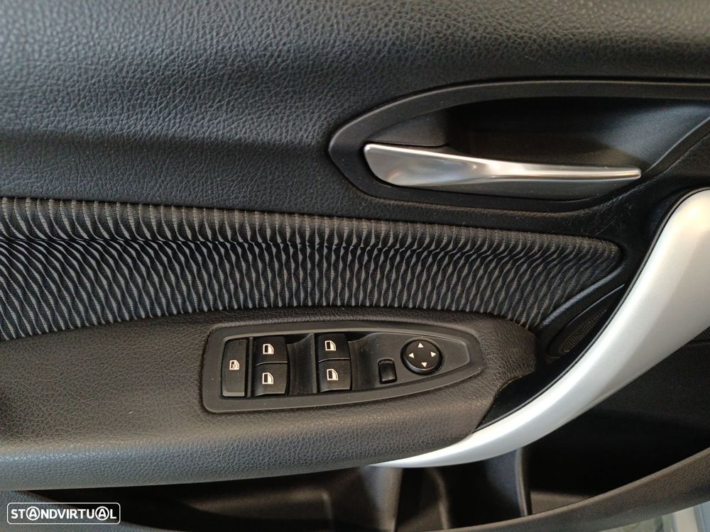 BMW 116 d EfficientDynamics Edition - 14