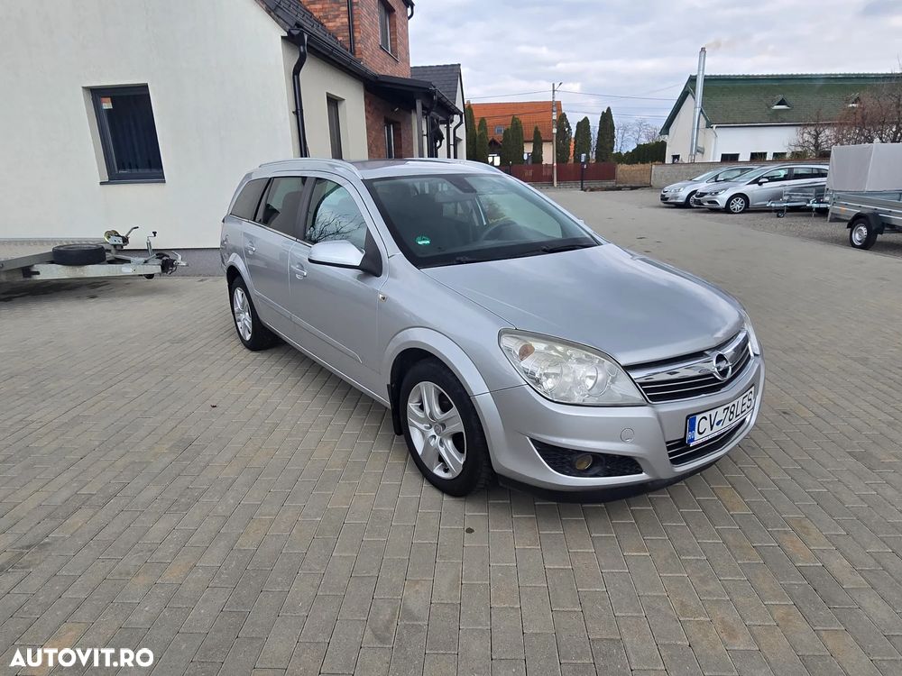 Opel Astra 1.7 CDTI DPF Innovation - 2