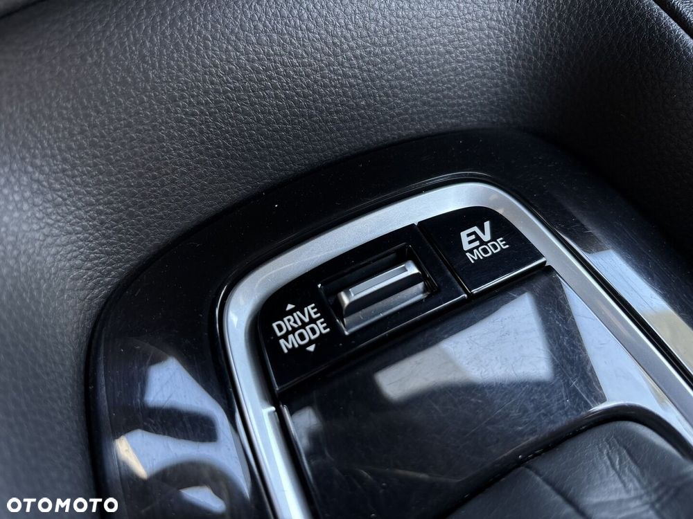 Toyota Corolla 1.8 Hybrid Active - 31