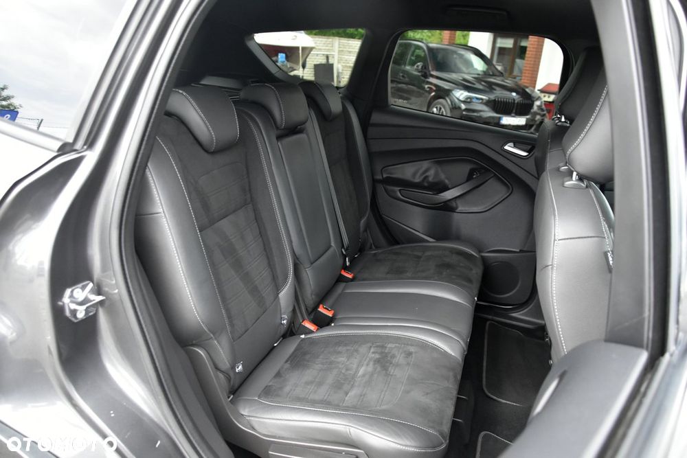 Ford Kuga 1.5 EcoBlue ST-LINE - 26