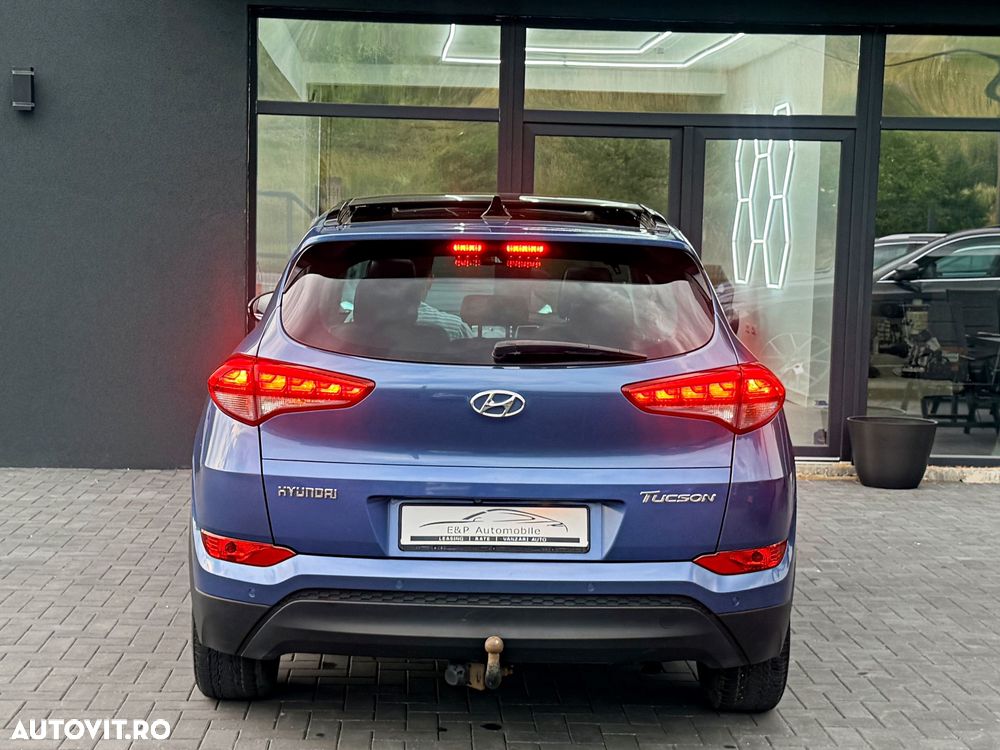 Hyundai Tucson blue 1.7 CRDi 2WD Style - 11