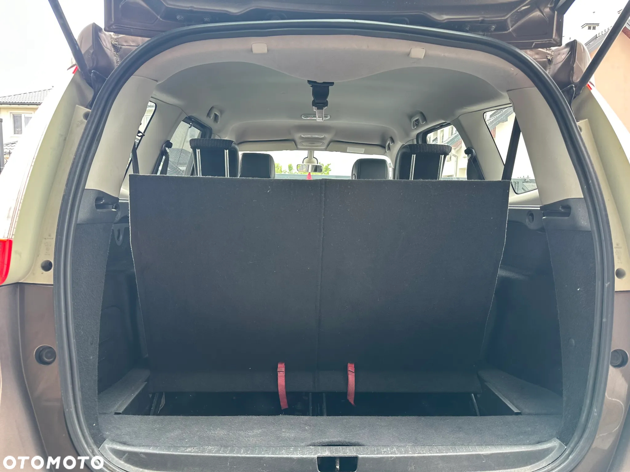 Renault Scenic 1.5 dCi Tech Run - 13