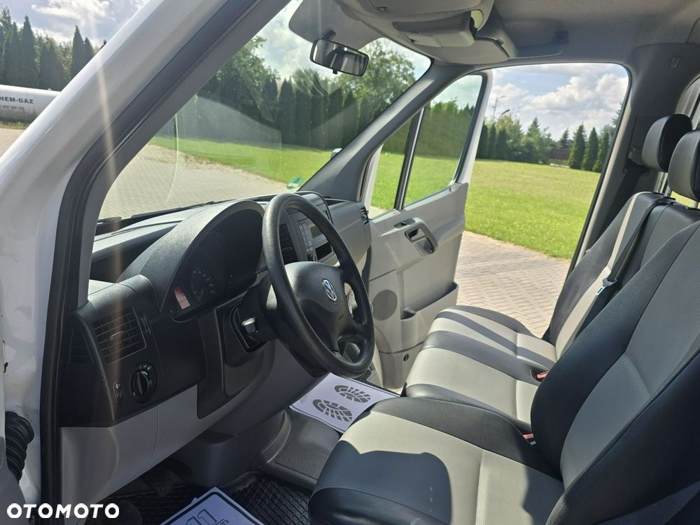 Volkswagen Crafter - 16