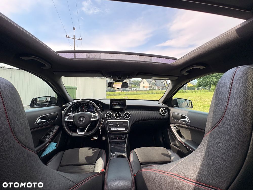 Mercedes-Benz Klasa A 220 4-Matic AMG Line - 5