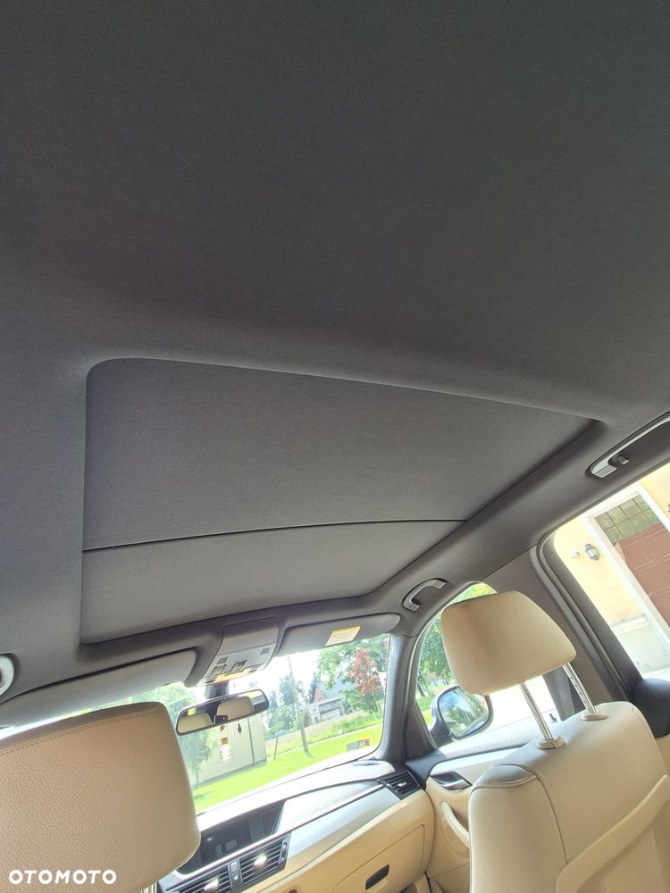 BMW X1 - 15