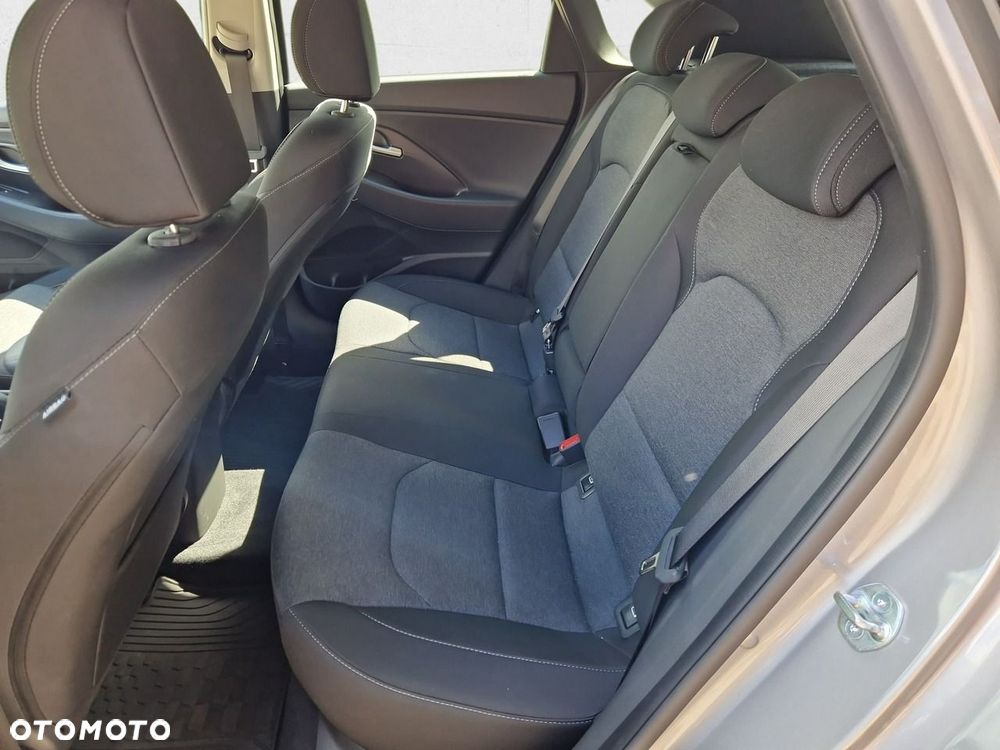 Hyundai i30 - 13