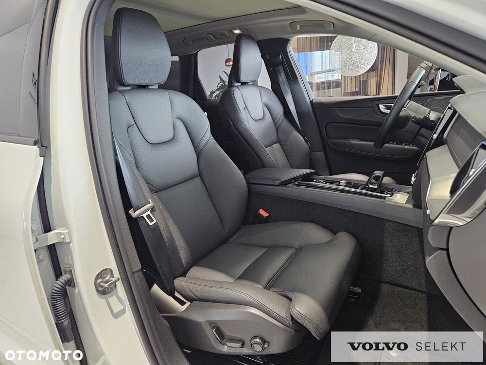 Volvo XC 60 - 29