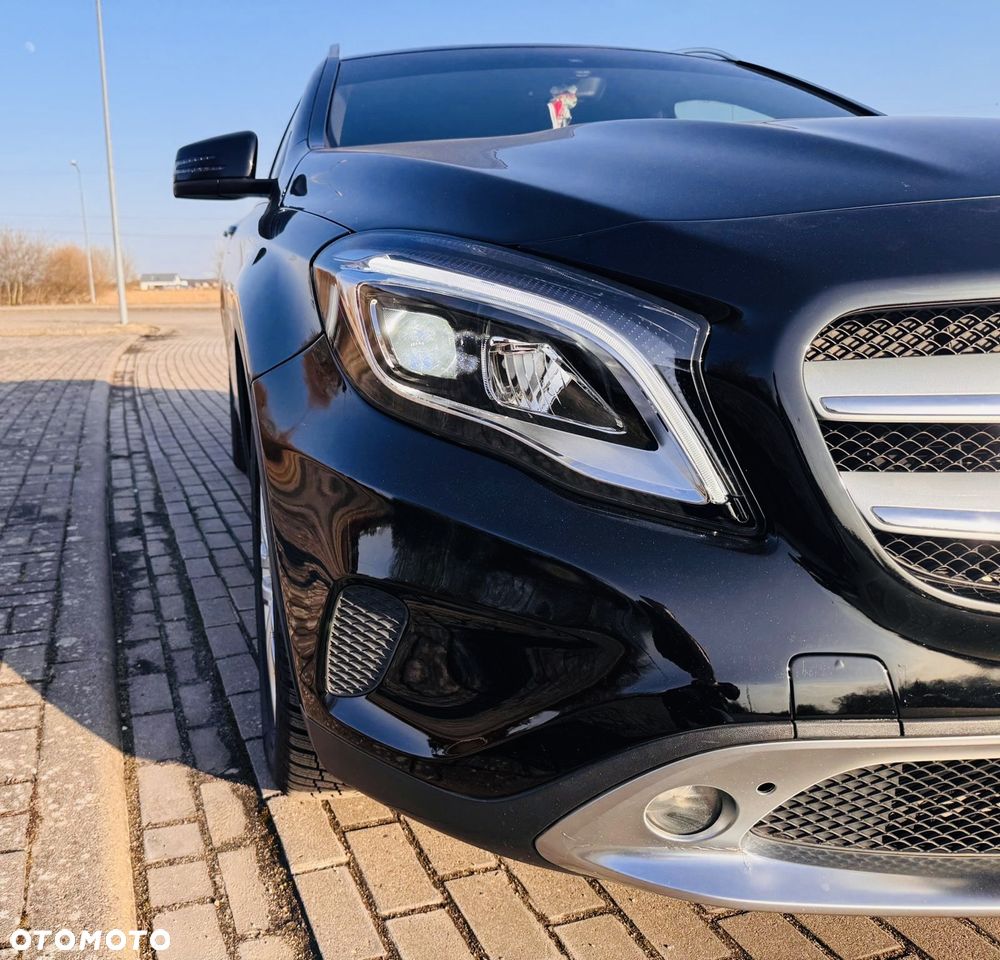 Mercedes-Benz GLA 250 7G-DCT Style - 17