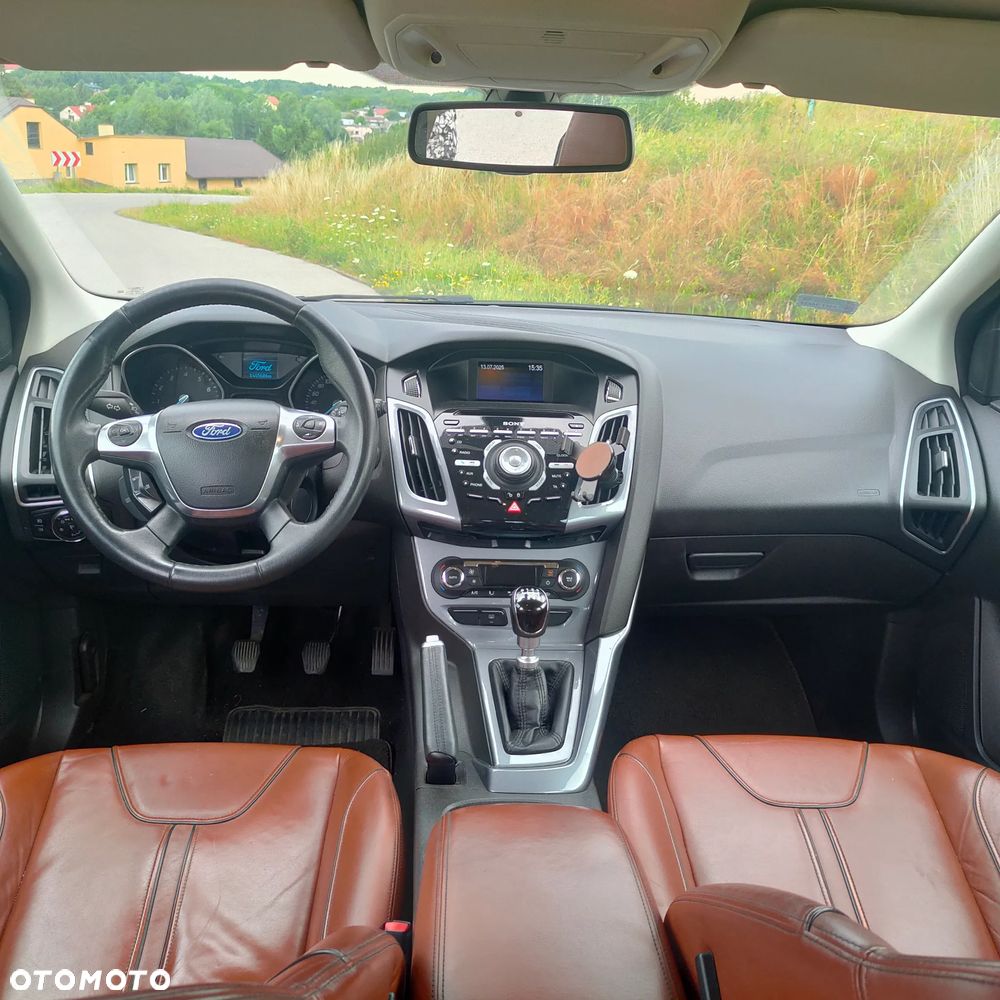 Ford Focus - 1