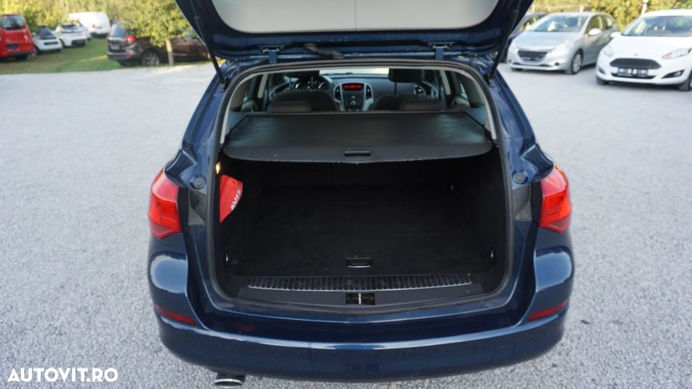 Opel Astra 2.0 CDTI DPF Innovation - 13