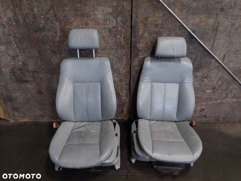 KOMPLET FOTELI PRZÓD + KANAPA TYŁ + BOCZKI BMW E39 LIFT SEDAN ŁAMANE - 8