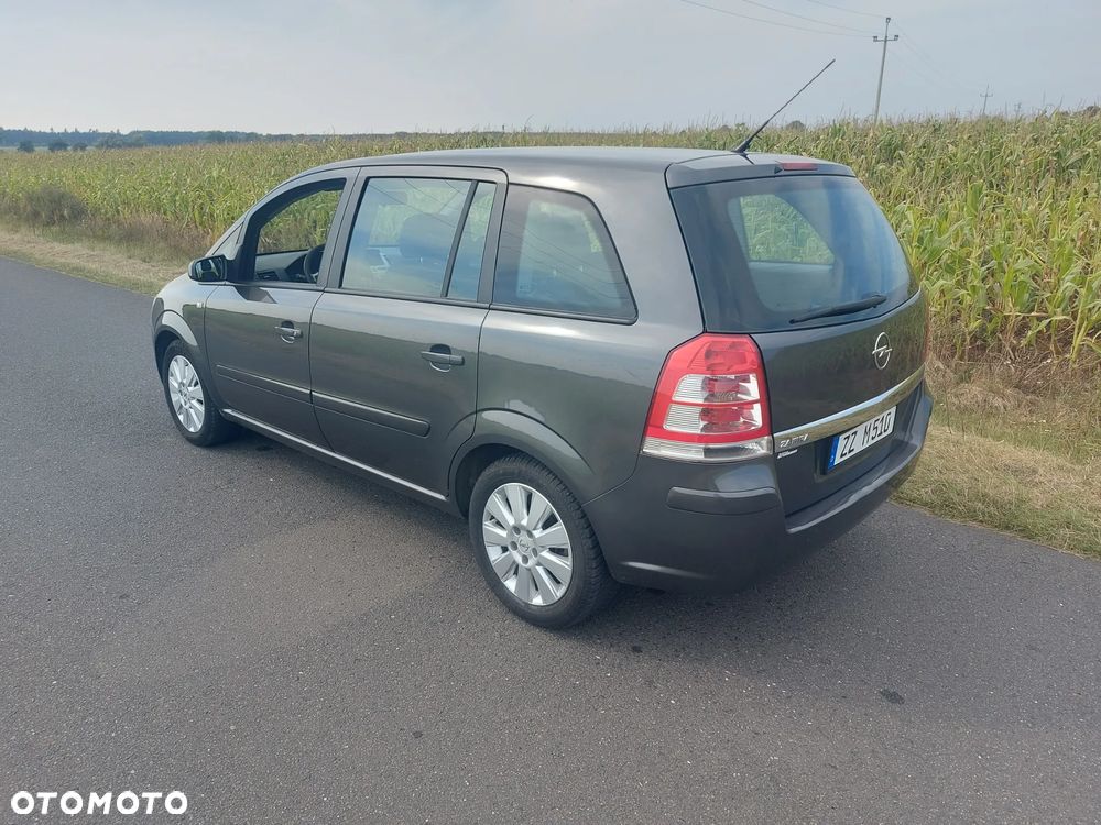 Opel Zafira 1.8 Edition Plus - 6