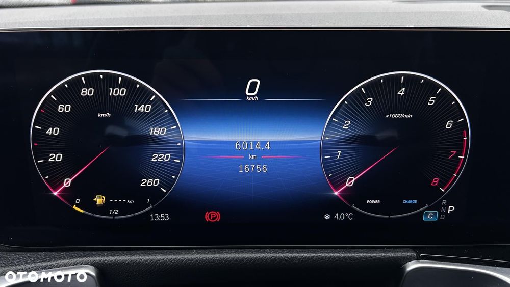 Mercedes-Benz GLB 200 AMG Line 7G-DCT - 17
