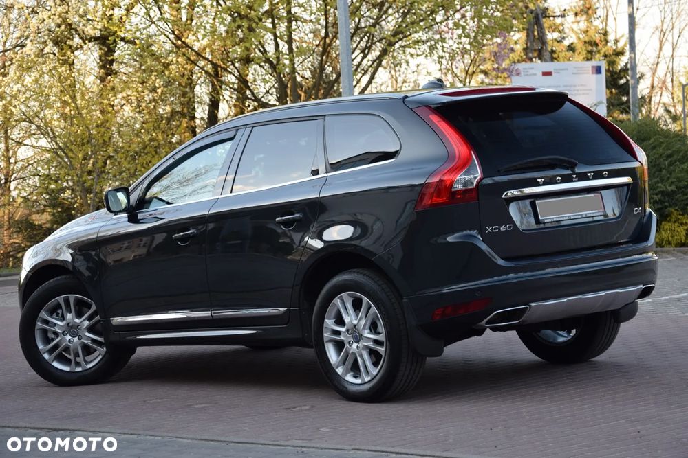 Volvo XC 60 D4 Geartronic Summum - 4