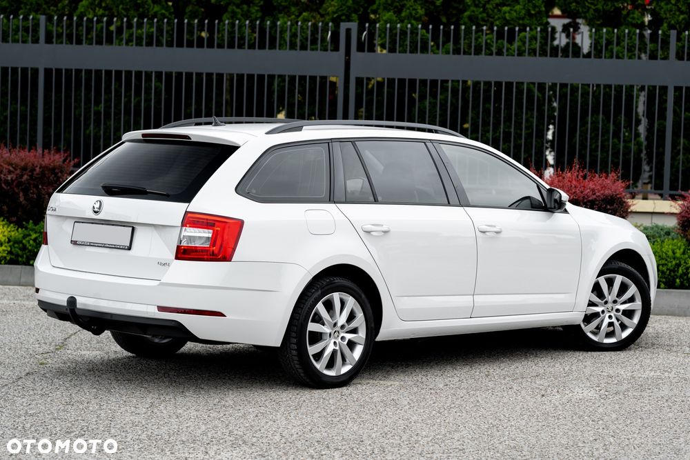 Skoda Octavia 2.0 TDI 4x4 DSG Style - 10