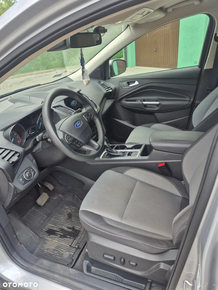 Ford Escape - 8