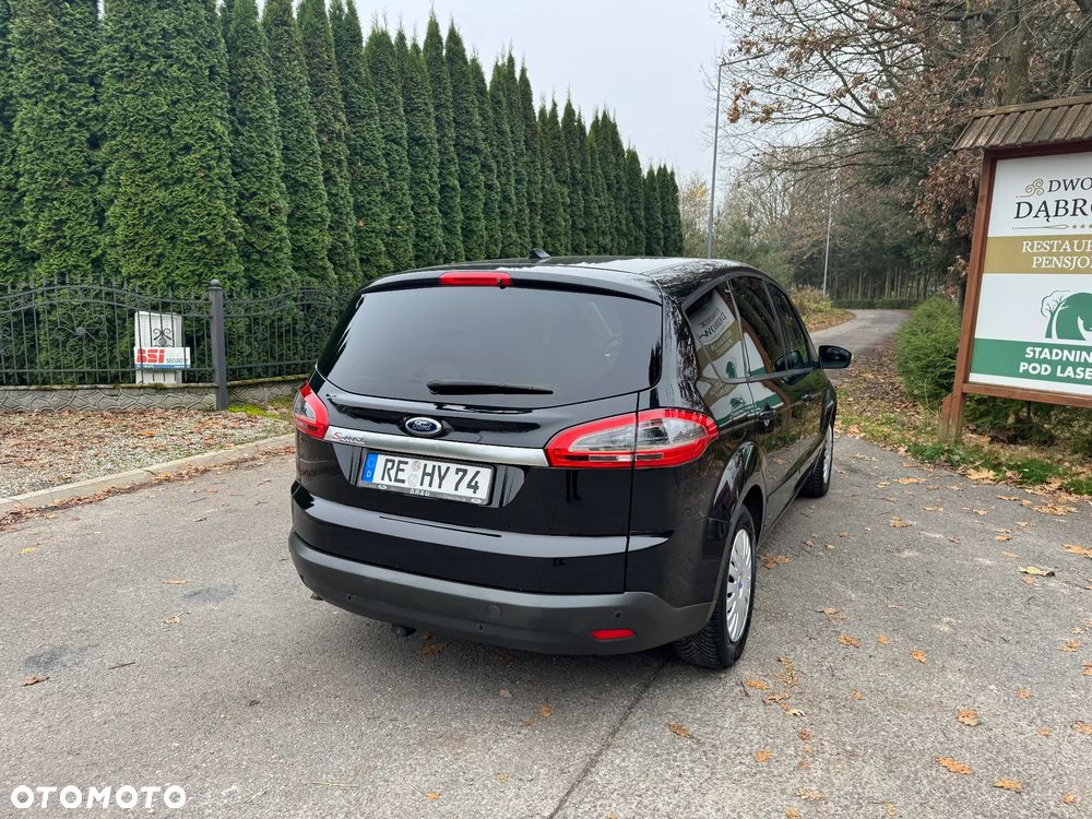 Ford S-Max 2.0 TDCi DPF Ambiente - 11