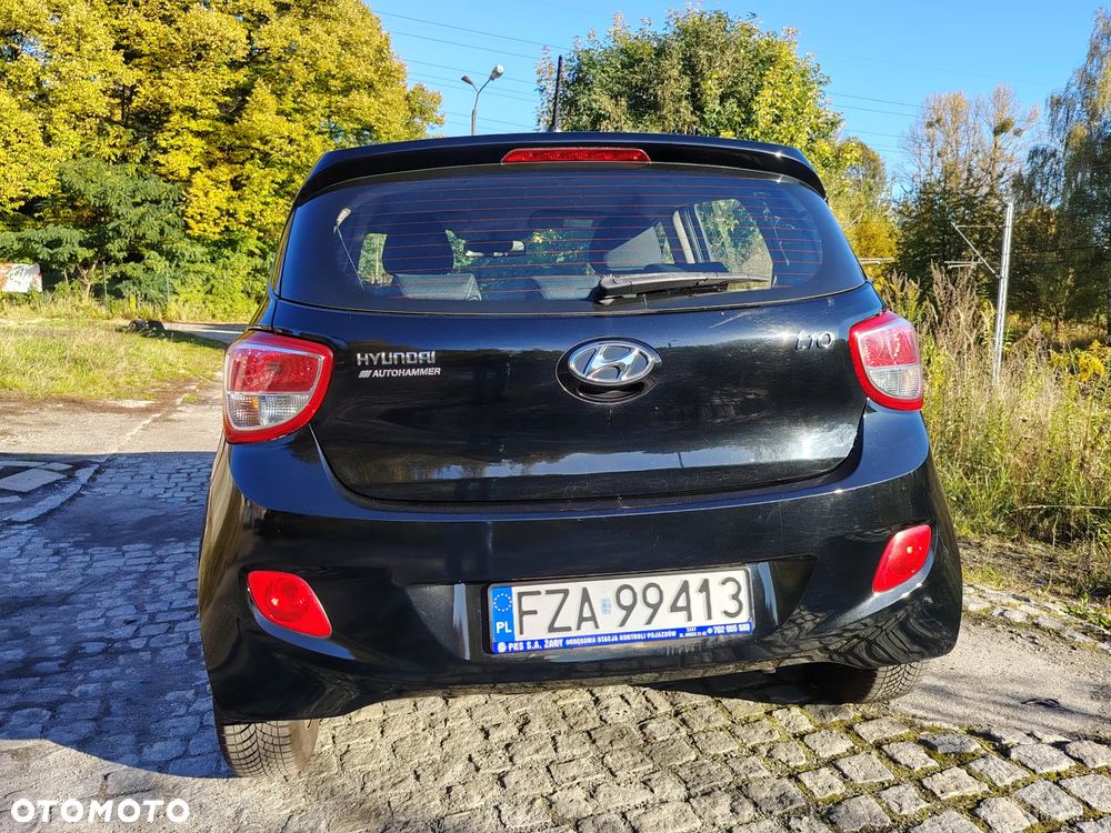 Hyundai i10 - 11