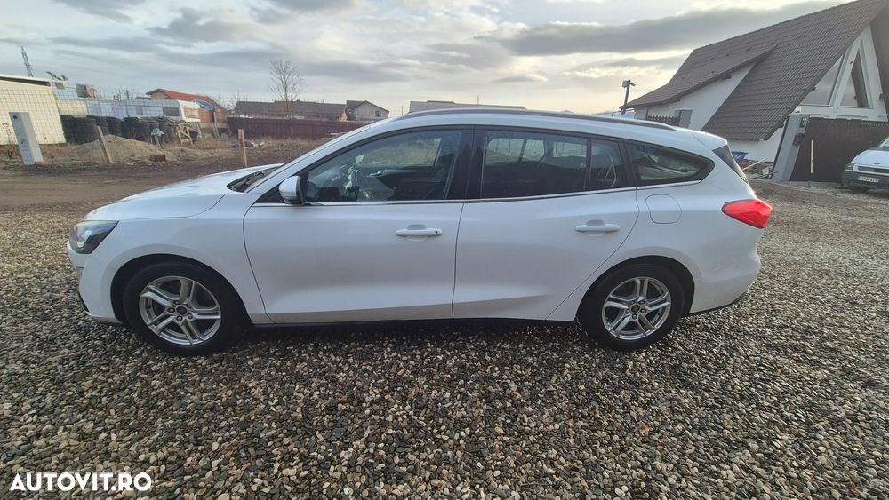 Ford Focus 1.5 EcoBlue Titanium - 11