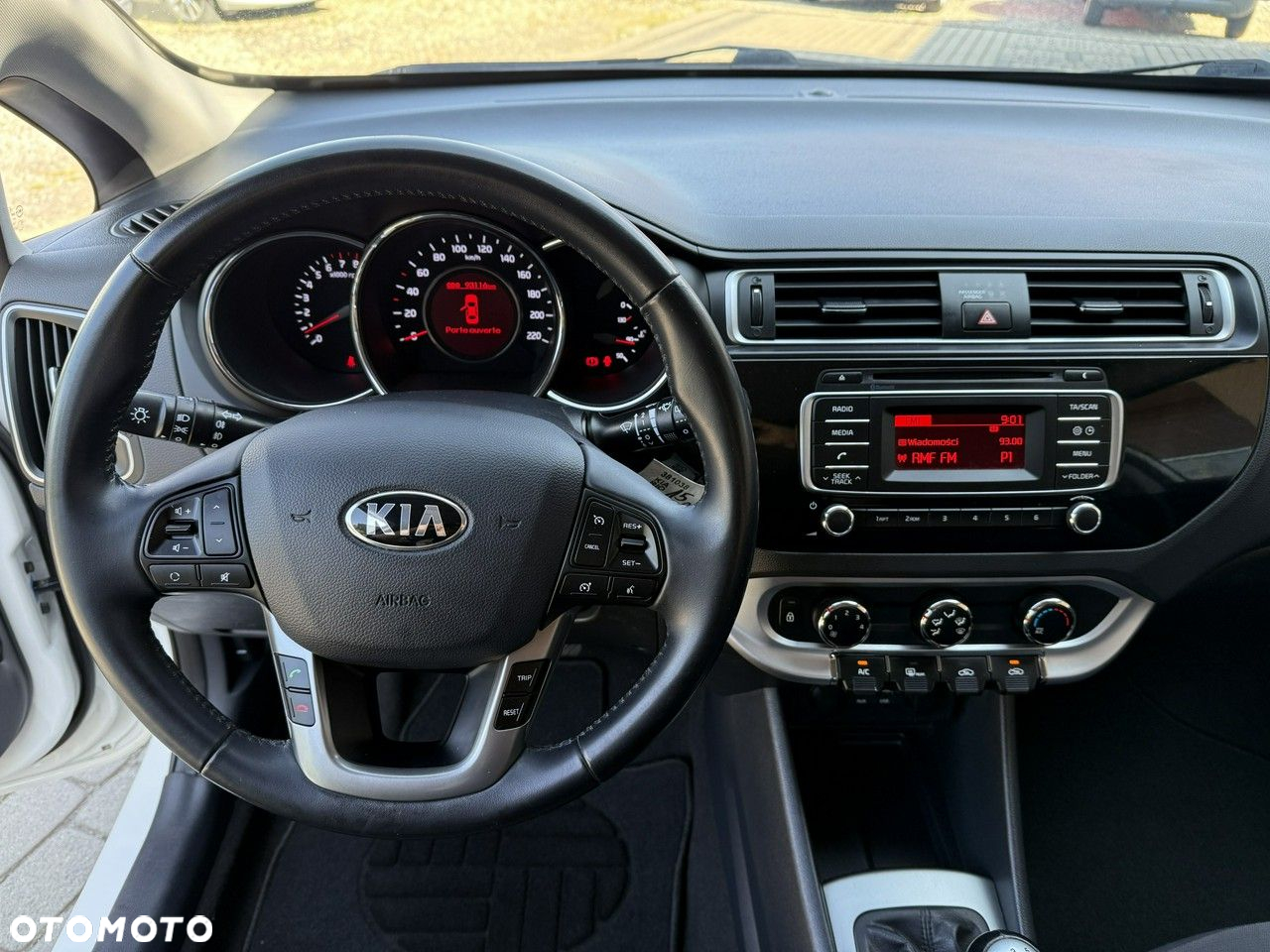Kia Rio 1.2 Business Line - 14