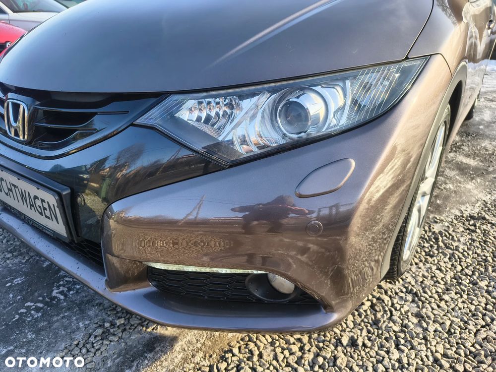 Honda Civic 1.8 i-VTEC Lifestyle - 9