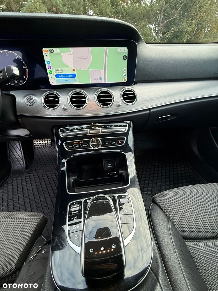 Mercedes-Benz Klasa E - 14